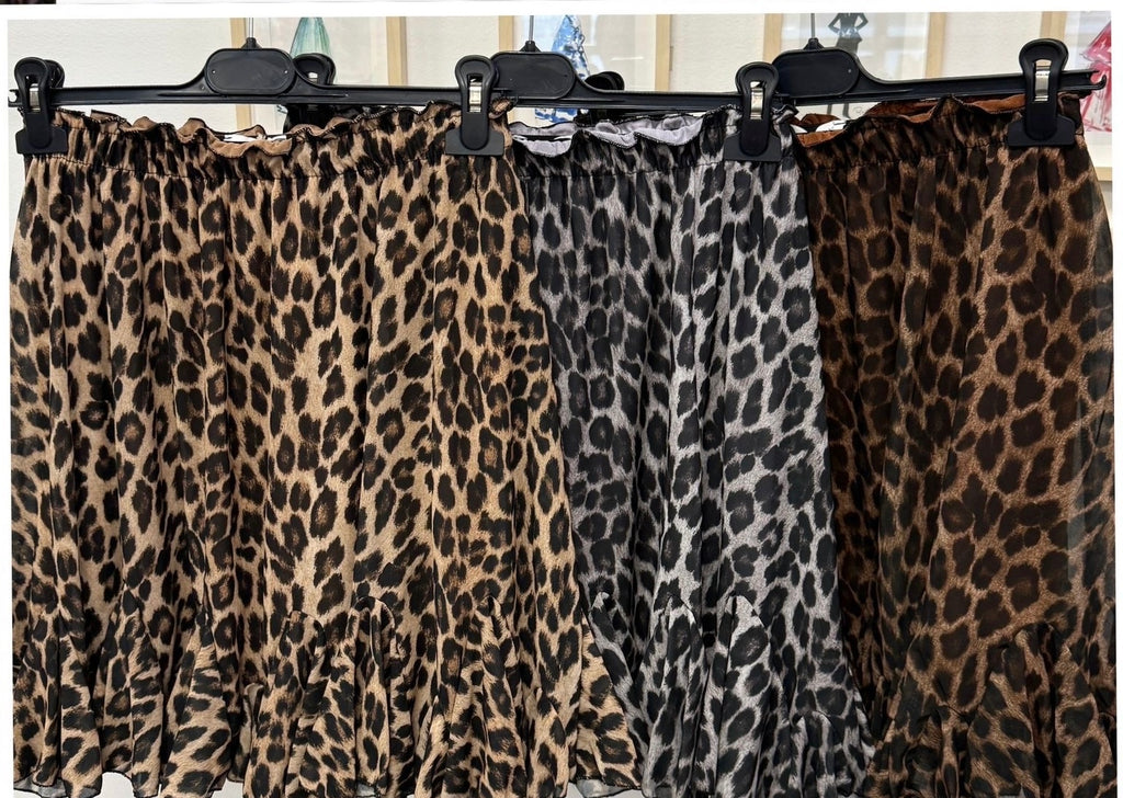 Plissierter Rock mit Volant Saum im Leo Stil